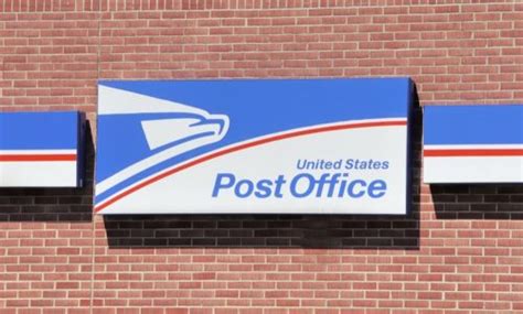 Usps louisville ky distribution center - Louisville Post Office Contact Information. Address, Phone Number, and Business Hours for Louisville Post Office. Name Louisville Post Office Address 1420 Gardiner Lane Louisville, Kentucky, 40213 Phone 502-454-1650 Hours